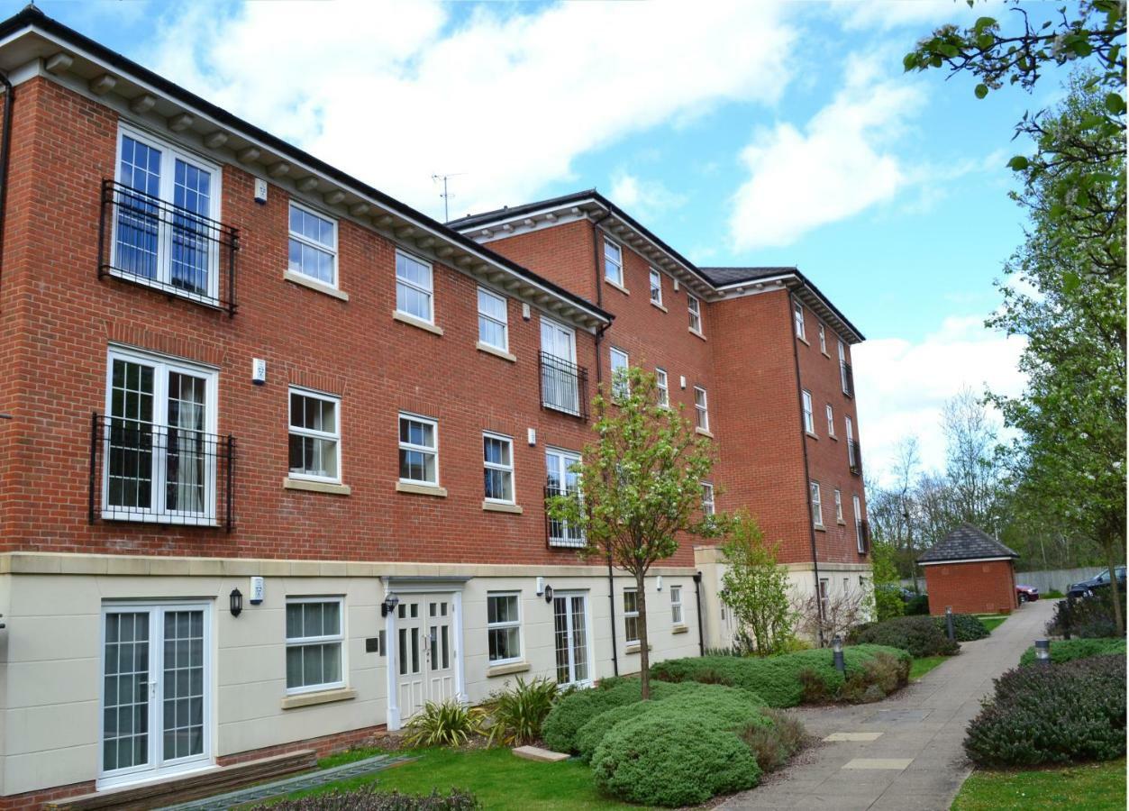 2 Bed 2 Bath At Jago Crt In Newbury - Free Allocated Parking Zewnętrze zdjęcie